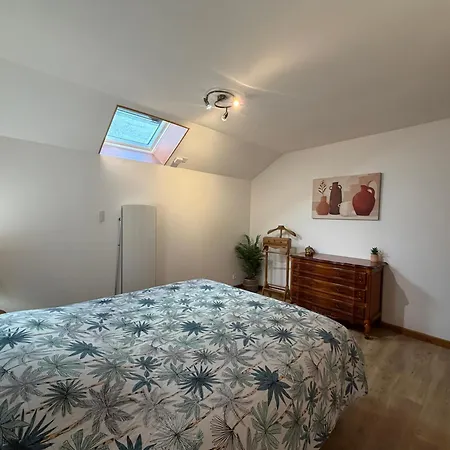 Les Songes Duplex Cosy 3 Chambres 1 Salle De Bain A 1 Km De Bayeux Parking Public Gratuit 15 Km De La Mer Proche Plages Du Debarquement Apartment