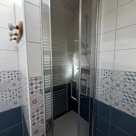 Les Songes Duplex Cosy 3 Chambres 1 Salle De Bain A 1 Km De Bayeux Parking Public Gratuit 15 Km De La Mer Proche Plages Du Debarquement