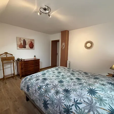 Apartment Les Songes Duplex Cosy 3 Chambres 1 Salle De Bain A 1 Km De Bayeux Parking Public Gratuit 15 Km De La Mer Proche Plages Du Debarquement *