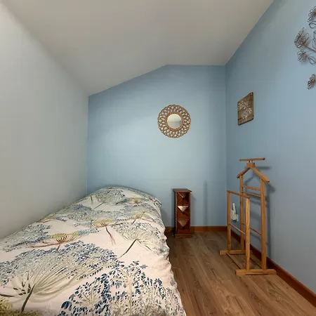 Apartment Les Songes Duplex Cosy 3 Chambres 1 Salle De Bain A 1 Km De Bayeux Parking Public Gratuit 15 Km De La Mer Proche Plages Du Debarquement *