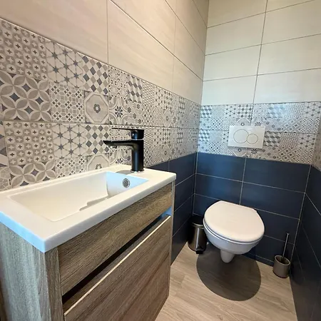 Apartment Les Songes Duplex Cosy 3 Chambres 1 Salle De Bain A 1 Km De Bayeux Parking Public Gratuit 15 Km De La Mer Proche Plages Du Debarquement *