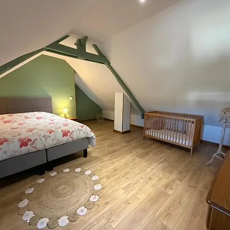 Les Songes Duplex Cosy 3 Chambres 1 Salle De Bain A 1 Km De Bayeux Parking Public Gratuit 15 Km De La Mer Proche Plages Du Debarquement Apartment