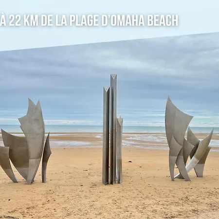 Les Songes Duplex Cosy 3 Chambres 1 Salle De Bain A 1 Km De Bayeux Parking Public Gratuit 15 Km De La Mer Proche Plages Du Debarquement Apartment *