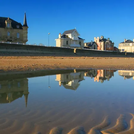 Les Songes Duplex Cosy 3 Chambres 1 Salle De Bain A 1 Km De Bayeux Parking Public Gratuit 15 Km De La Mer Proche Plages Du Debarquement *